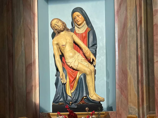 Pieta M_thal