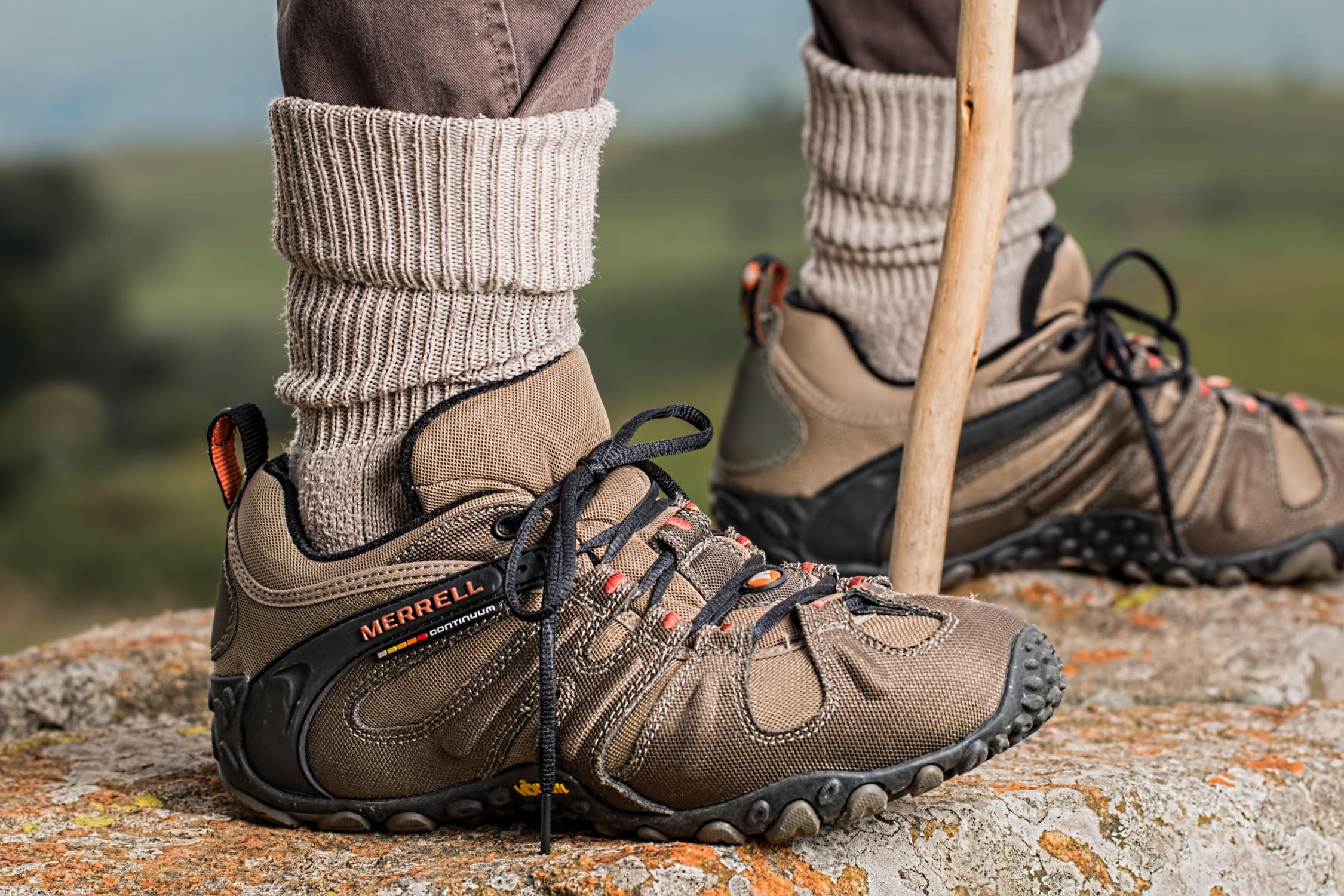 shoes-587648_by_stevepb_pixabay_pfarrbriefservice