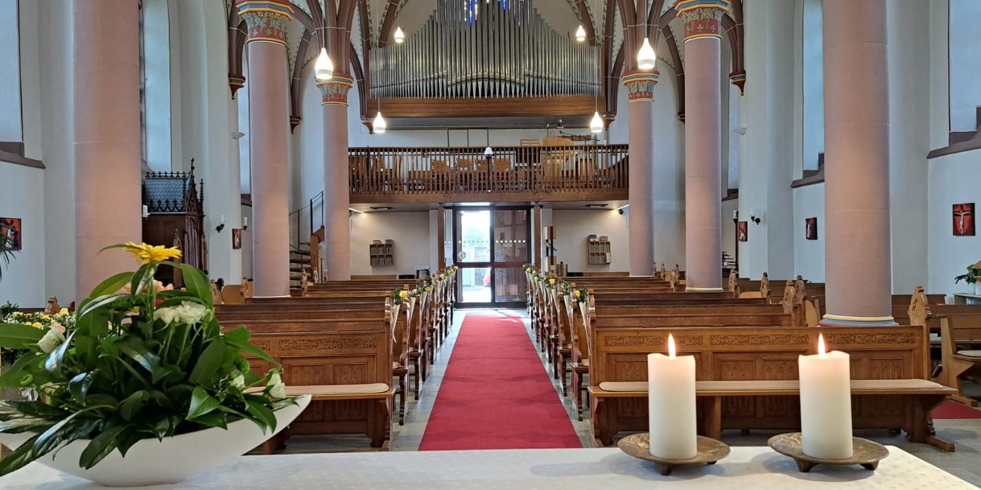 Kirche St. Joseph Hamm innen
