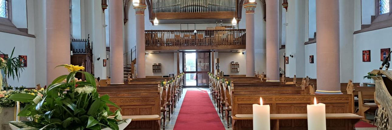 Kirche St. Joseph Hamm innen